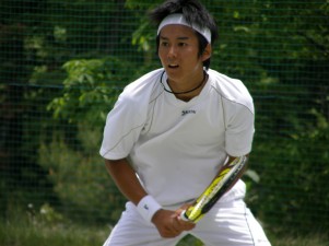 爽やかさとガッツ溢れるプレーで世界を目指す江原弘泰選手