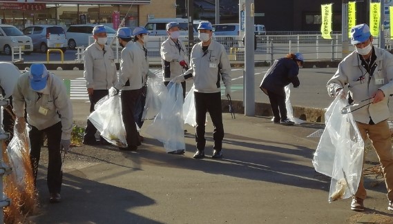 Cleaning along the road