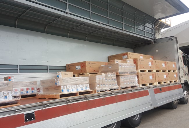 Same vehicle loading of products from different delivery destinations