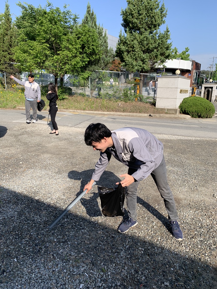 Environmental beautification activities