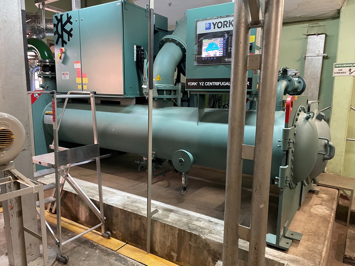 Non-CFCs refrigeration equipment 