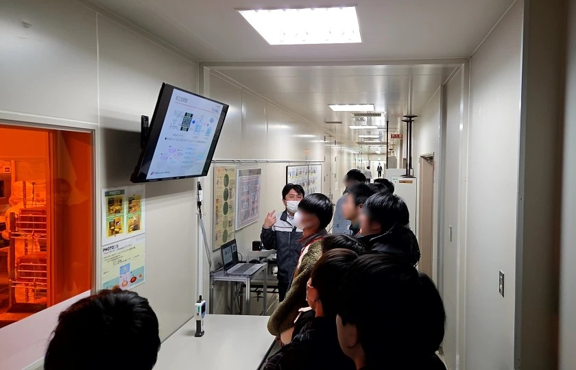 高専学生を対象とした見学会の様子
